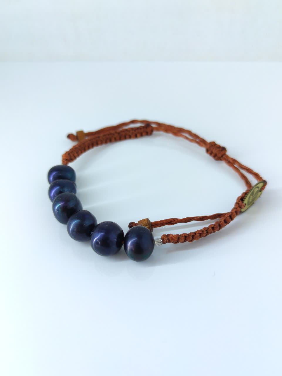 دستبند نیمه مروارید سیاه